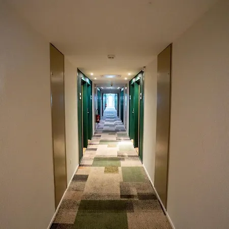 The Originals Bordeaux Porte Du Bassin 3*