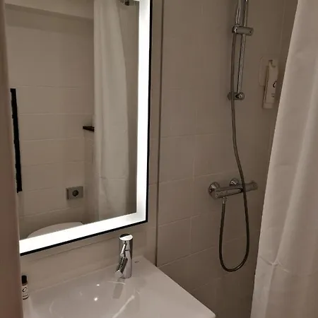 The Originals Bordeaux Porte Du Bassin 3* 그라디냥