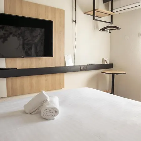 The Originals Bordeaux Porte Du Bassin 3*