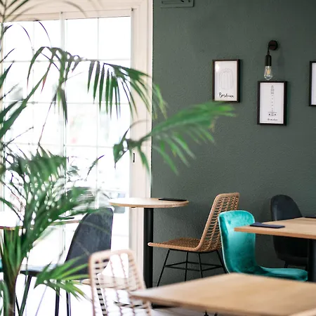 The Originals Bordeaux Porte Du Bassin גרדיניון