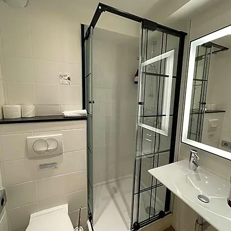 Hotel The Originals Bordeaux Porte Du Bassin Gradignan