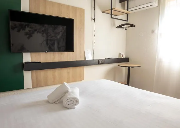 The Originals Bordeaux Porte Du Bassin 3*