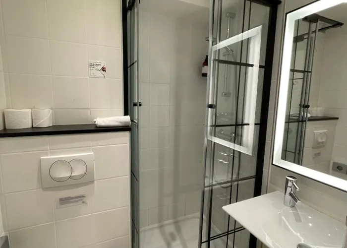 The Originals Bordeaux Porte Du Bassin Hotel 3*